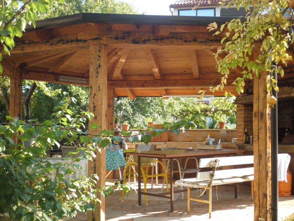 Ferienwohnung mit Parkplatz und Klimaanlage