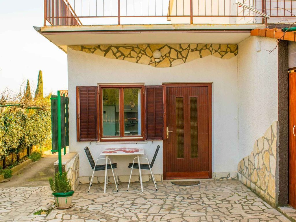 Ferienwohnung mit Klimaanlage und Terrasse