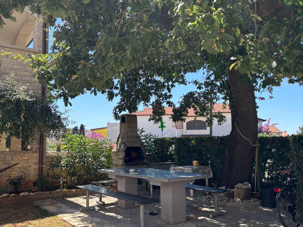 Ferienwohnung in ruhiger Lage mit Garten