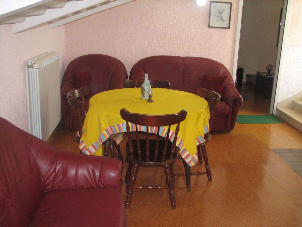 Ferienwohnung mit schönem Garten