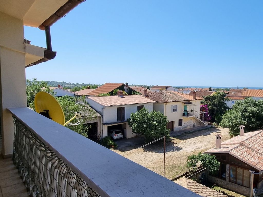 Ferienwohnung mit Balkon und Panoramablick