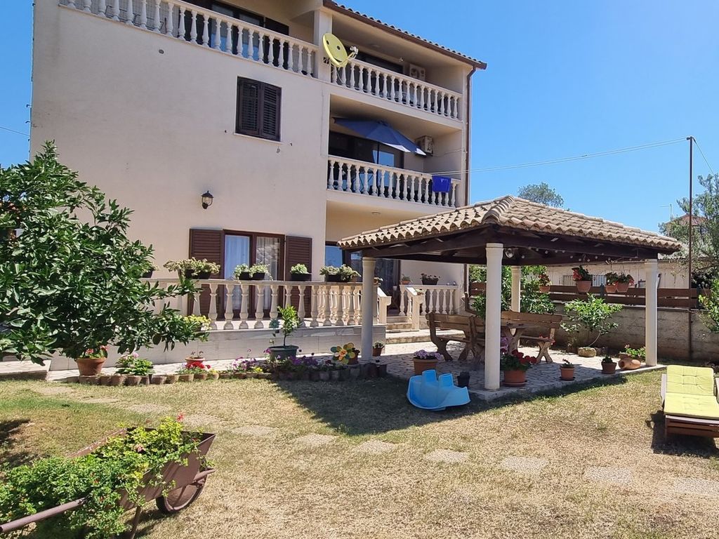 Ferienwohnung mit Balkon und Panoramablick