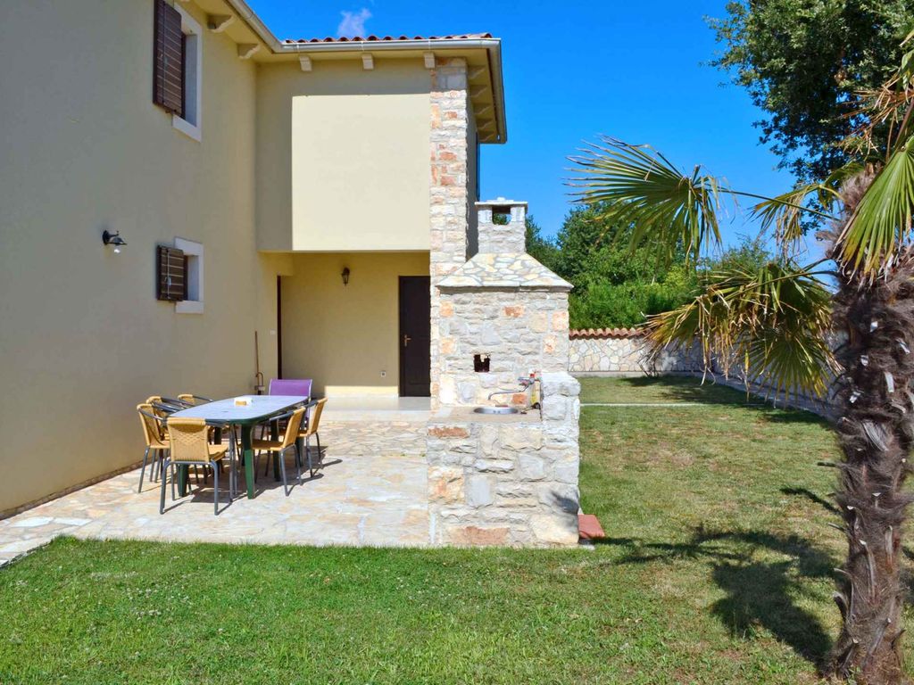 Ferienhaus mit Pool