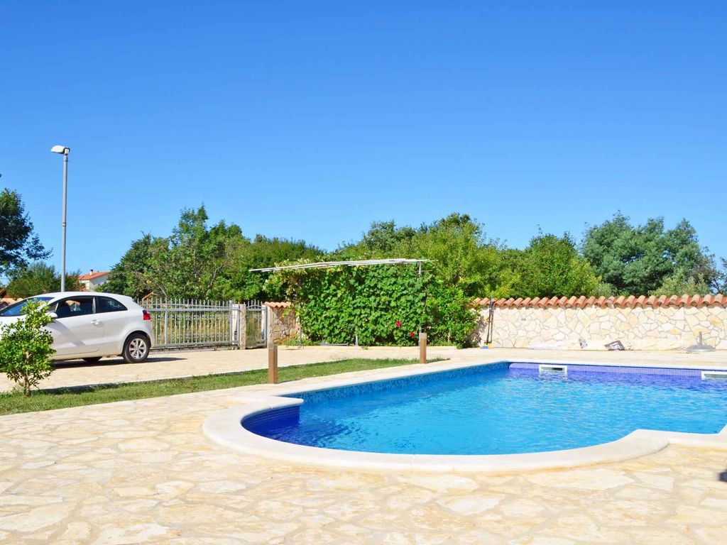 Ferienhaus mit Pool