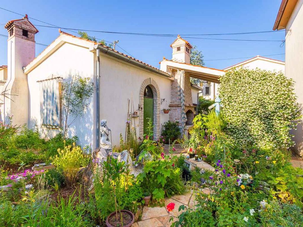 Ferienwohnung mit Garten und Grill