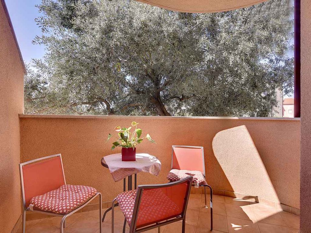 Ferienwohnung mit Balkon und Klimaanlage