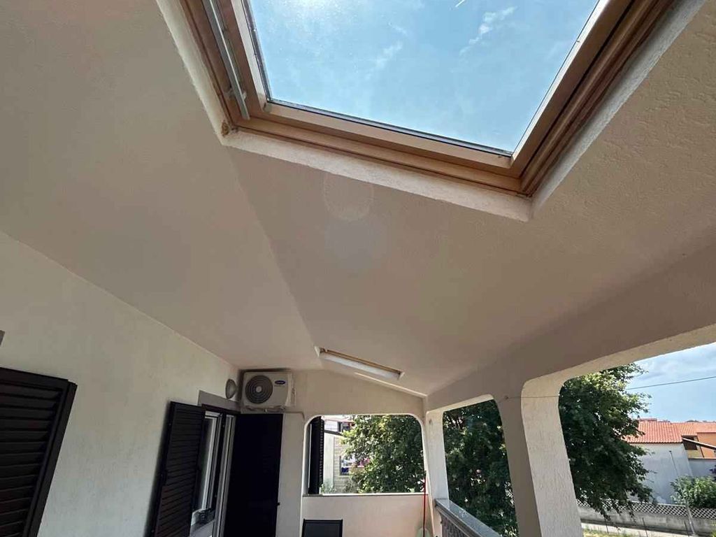 Ferienwohnung mit großer Terrasse und SAT-TV