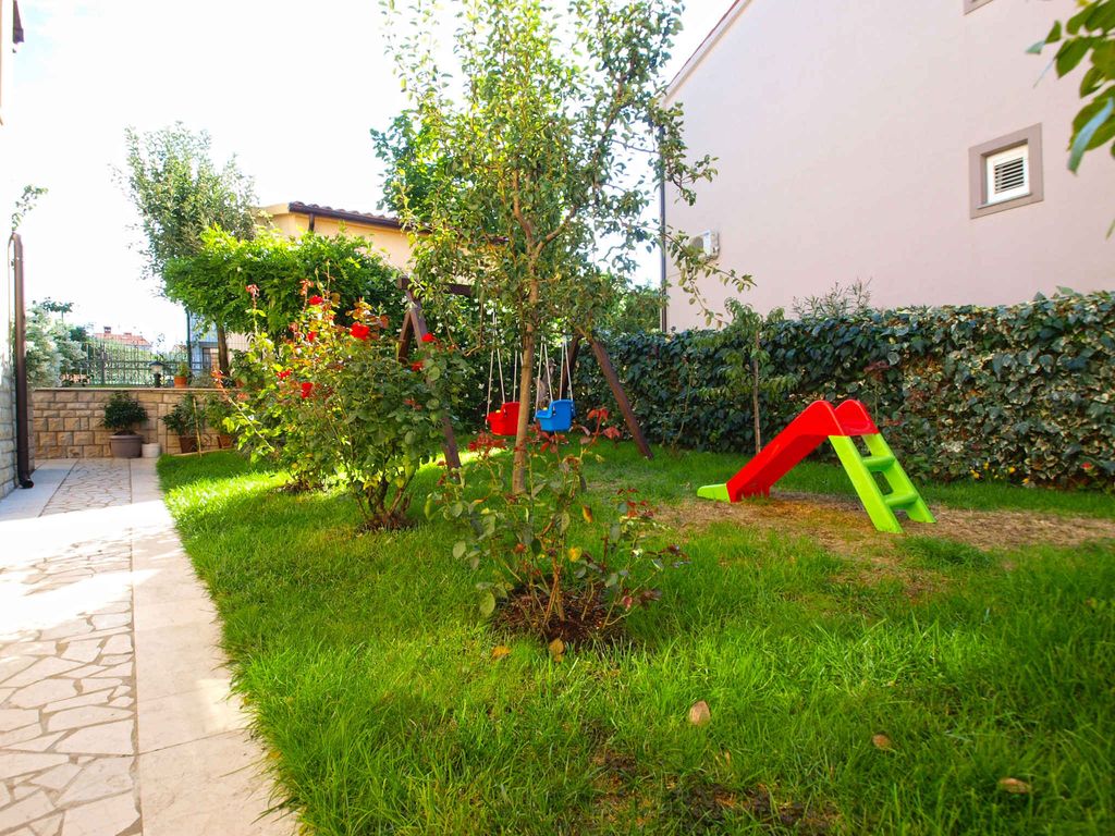 Ferienwohnung mit Klimaanlage und Terrasse