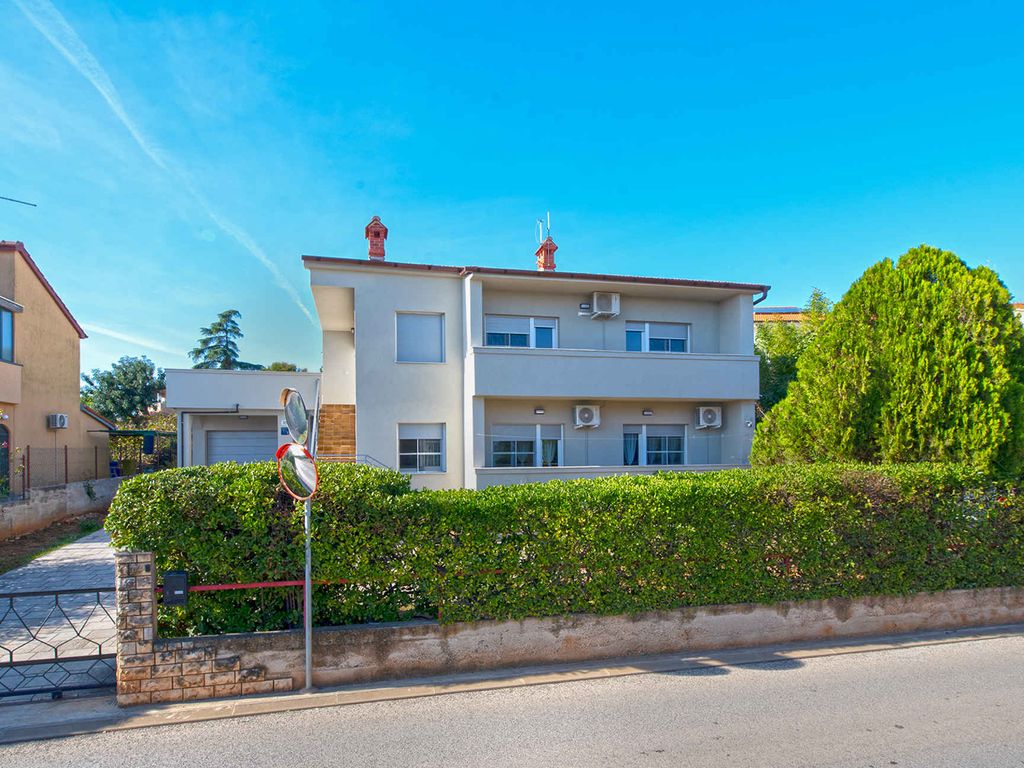 Ferienwohnung mit Terrasse und Klimaanlage