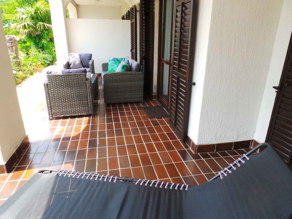 Ferienwohnung mit Terrasse und Grill