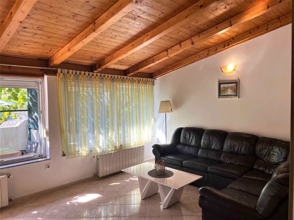 Ferienwohnung mit Terrasse und Klimaanlage