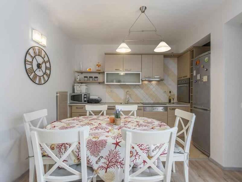 Ferienwohnung mit Klimaanlage und nur 30 M vom Meer