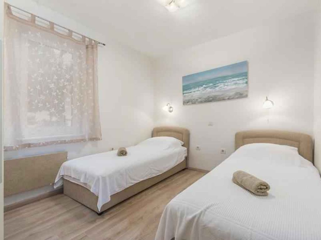 Ferienwohnung mit Klimaanlage und nur 30 M vom Meer
