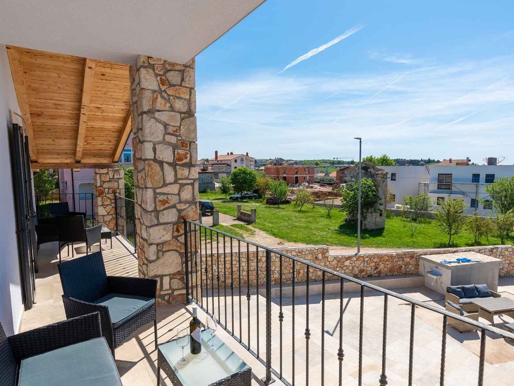 Ferienwohnung mit Klimaanlage und Gemeinschaftspool
