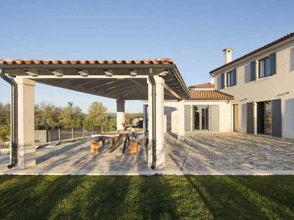 Villa mit Pool