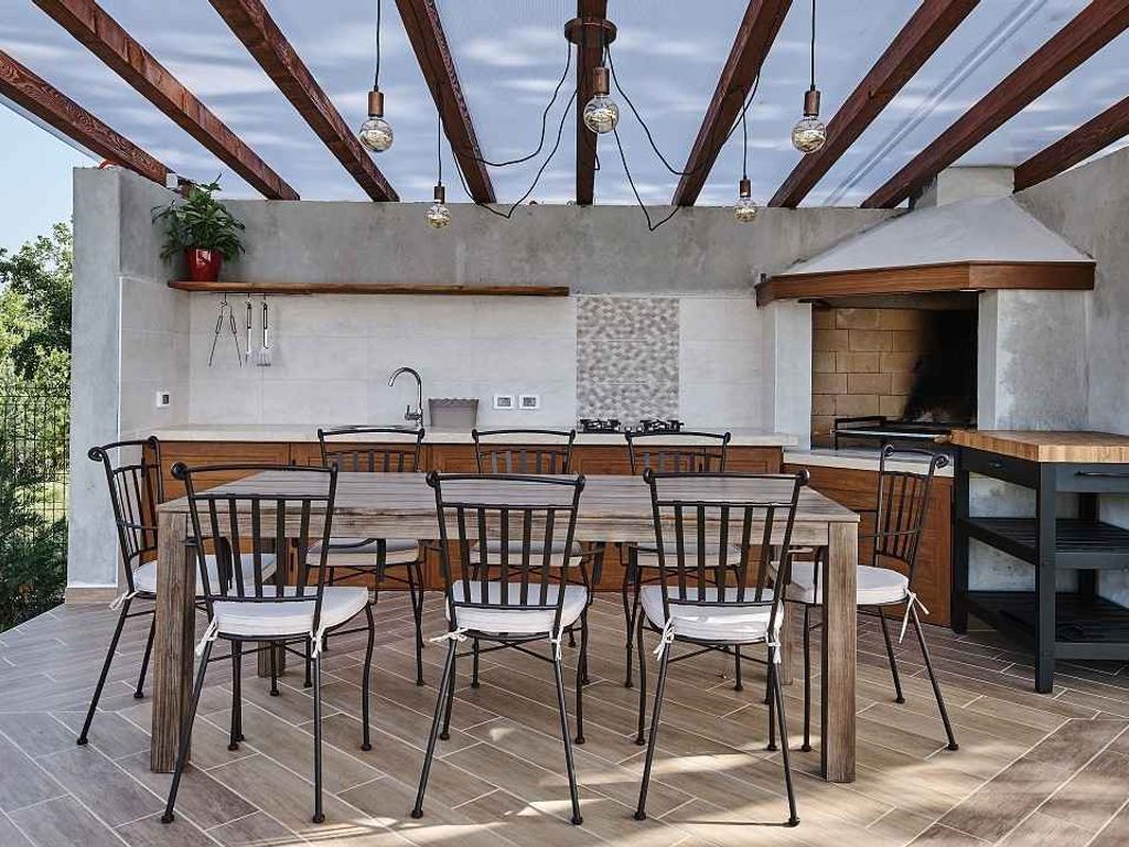 Villa mit Klimaanlage und Pool