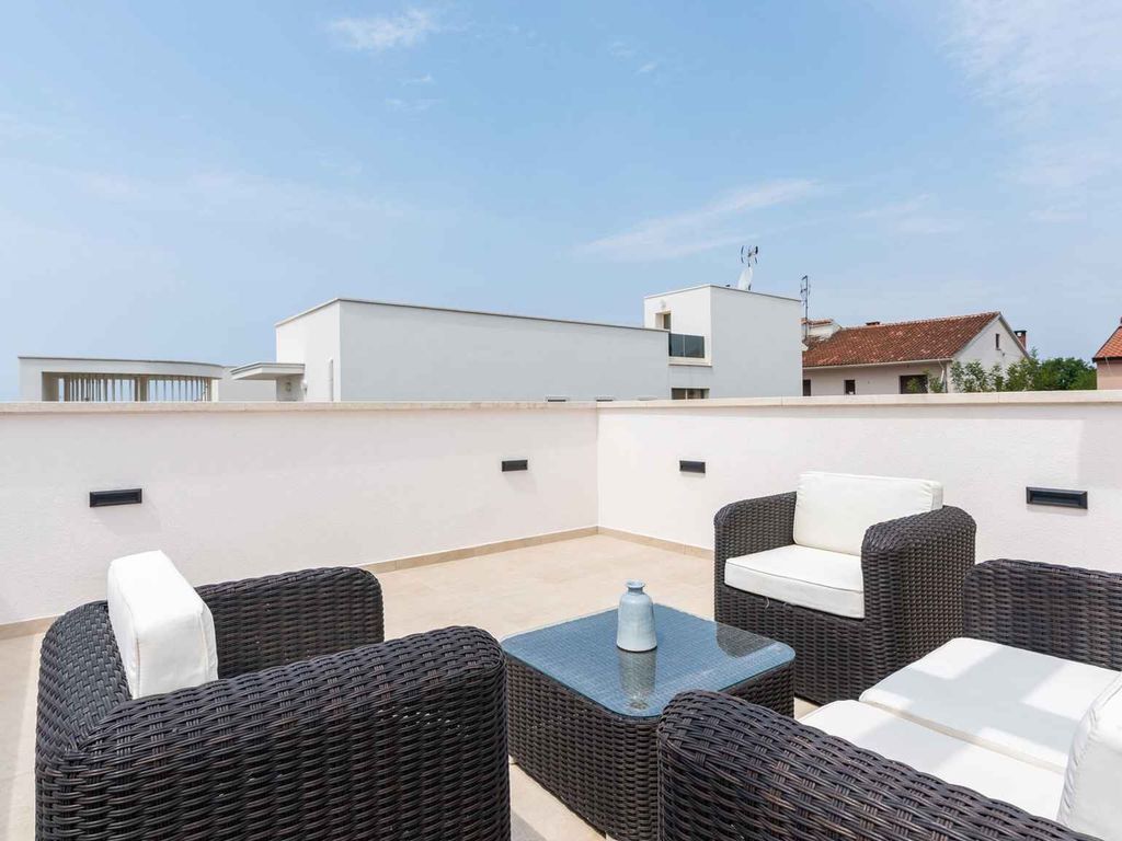 Villa mit Klimaanlage und Pool