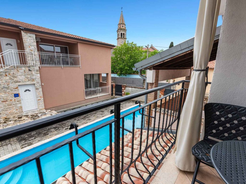 Ferienwohnung mit Klimaanlage und Pool