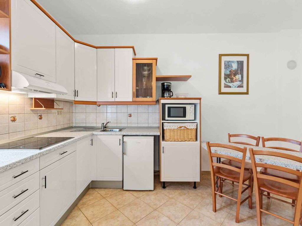 Ferienwohnung mit Klimaanlage und Pool