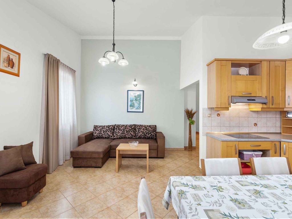 Ferienwohnung mit Klimaanlage und Pool