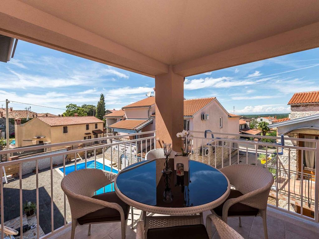 Ferienwohnung mit Pool