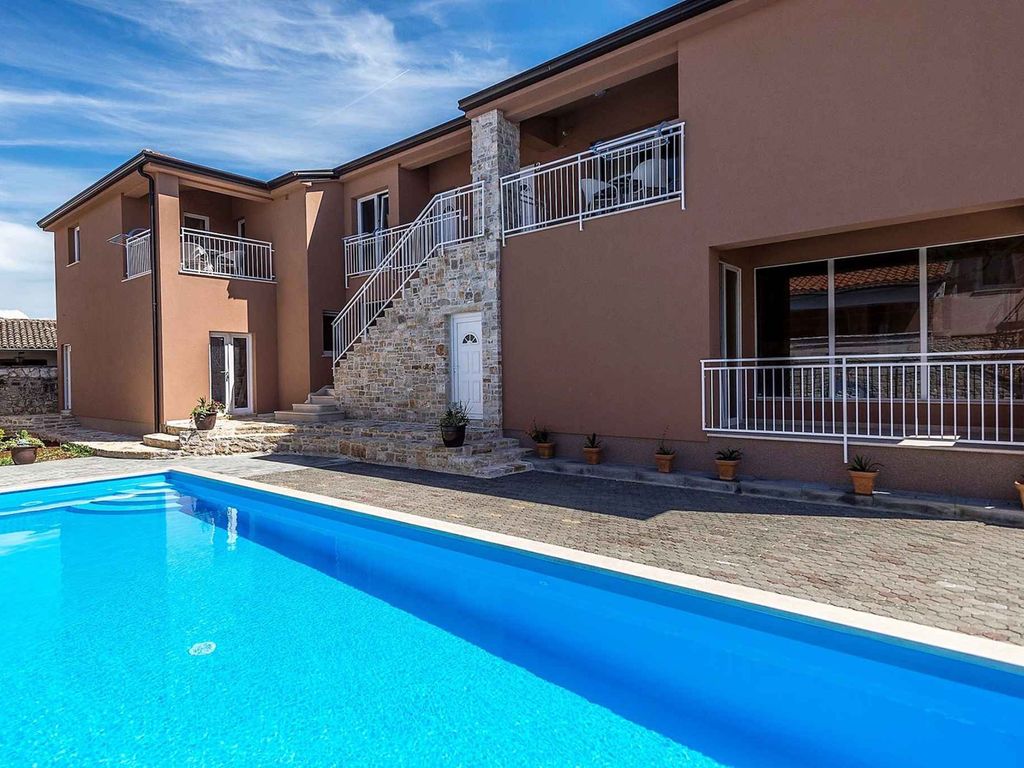 Ferienwohnung mit Pool