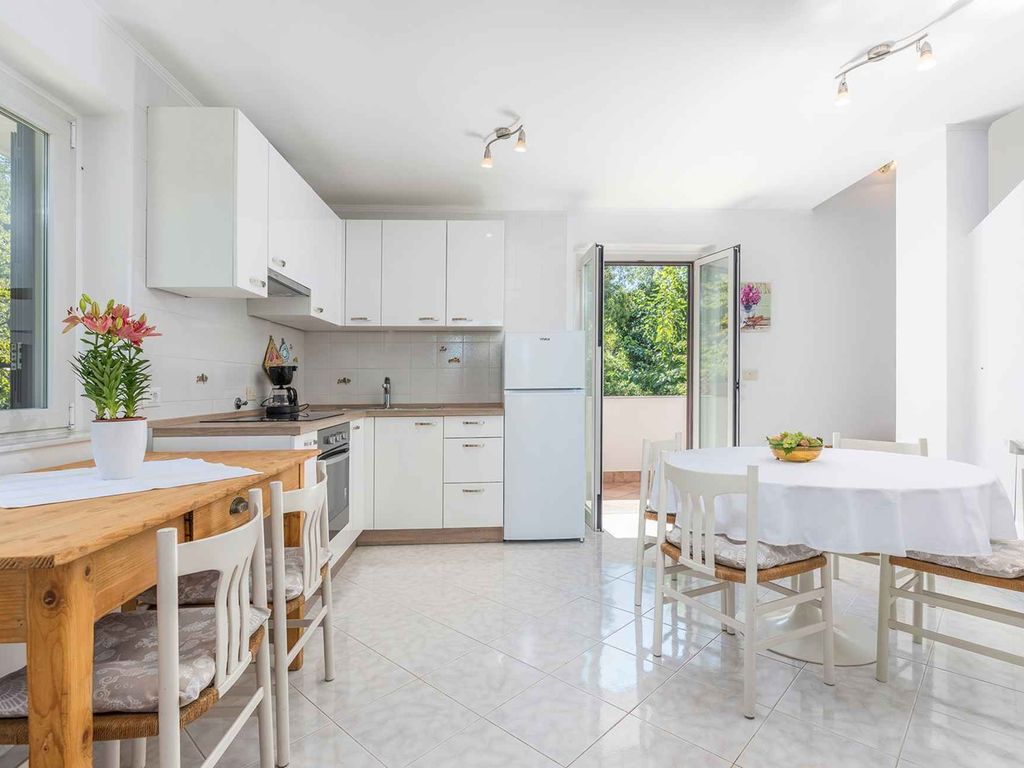 Ferienhaus mit Klimaanlage und Grill