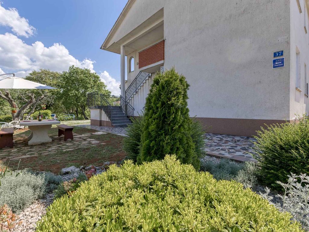 Ferienwohnung mit Garten