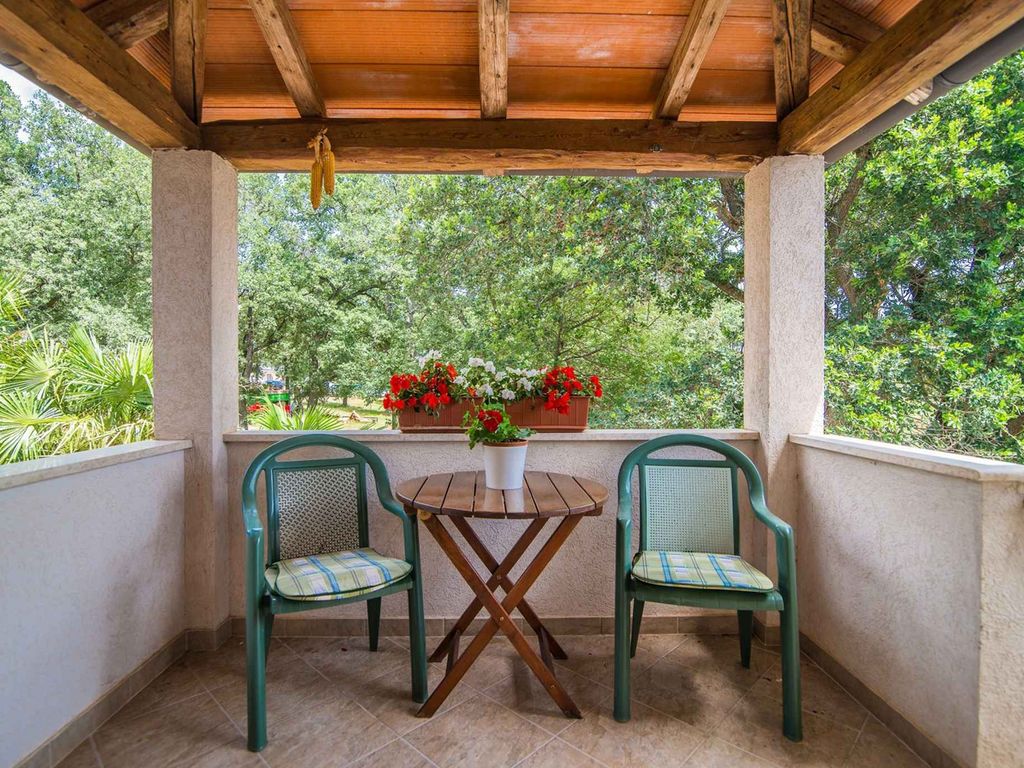 Ferienwohnung mit zwei Schlafzimmer im ersten Stock, 4 km von Strand