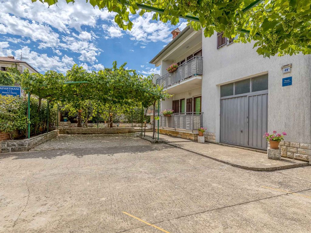 Ferienwohnung mit Klimaanlage und Terrasse