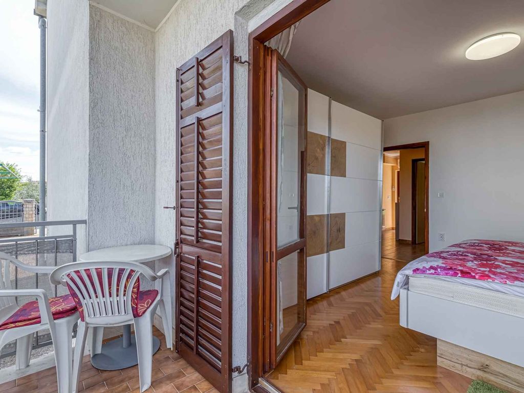 Ferienwohnung mit Klimaanlage und Terrasse