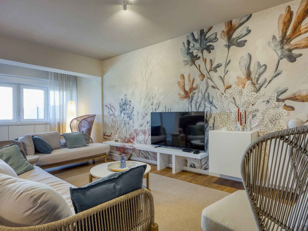 Apartment mit drei Schlafzimmern für 5 Personen und privatem Pool in Vabriga