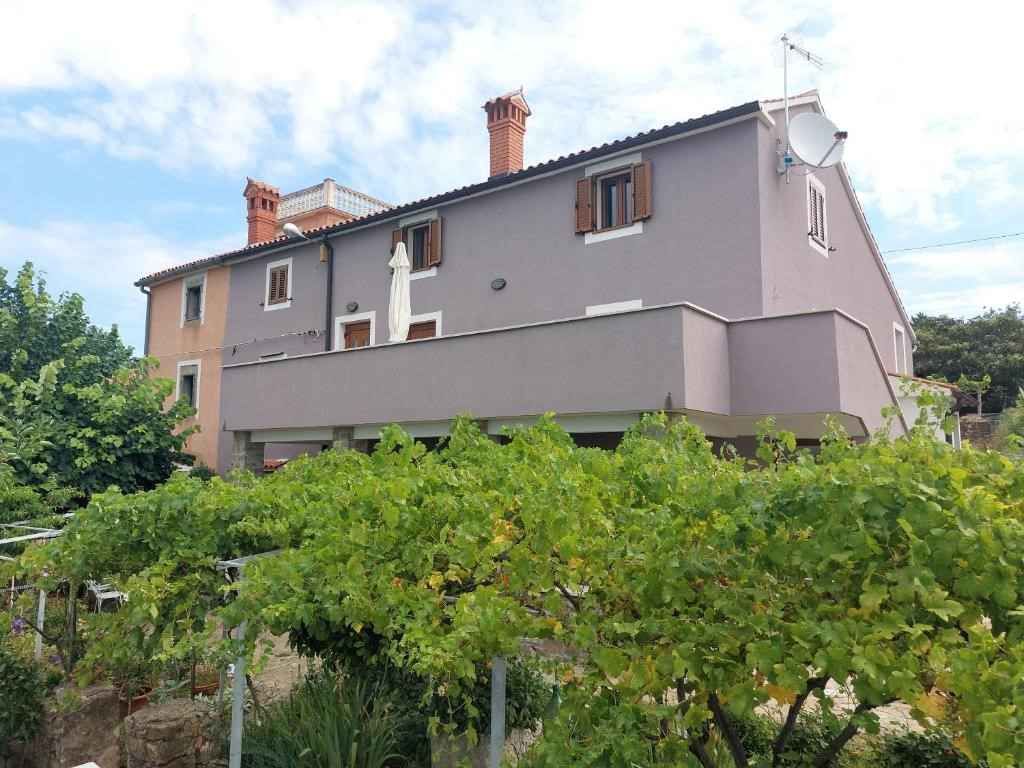 Ferienwohnung mit Balkon und Panoramablick