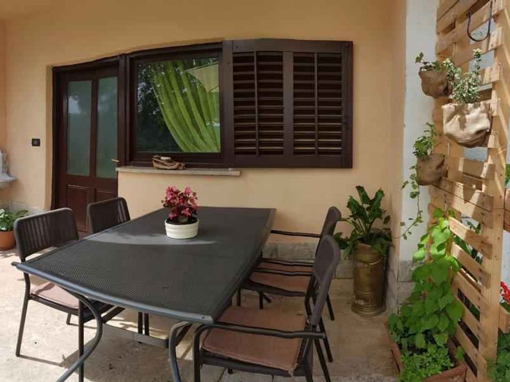 Ferienwohnung mit Klimaanlage und Grill
