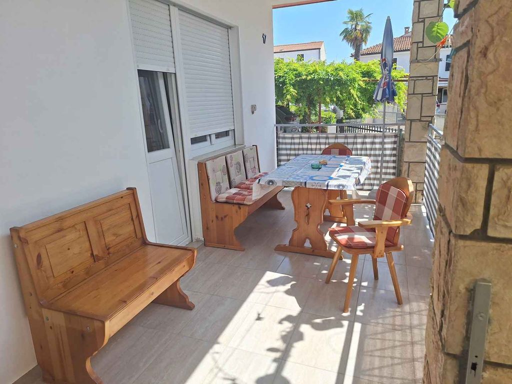 Ferienwohnung mit Terrasse und Klimaanlage