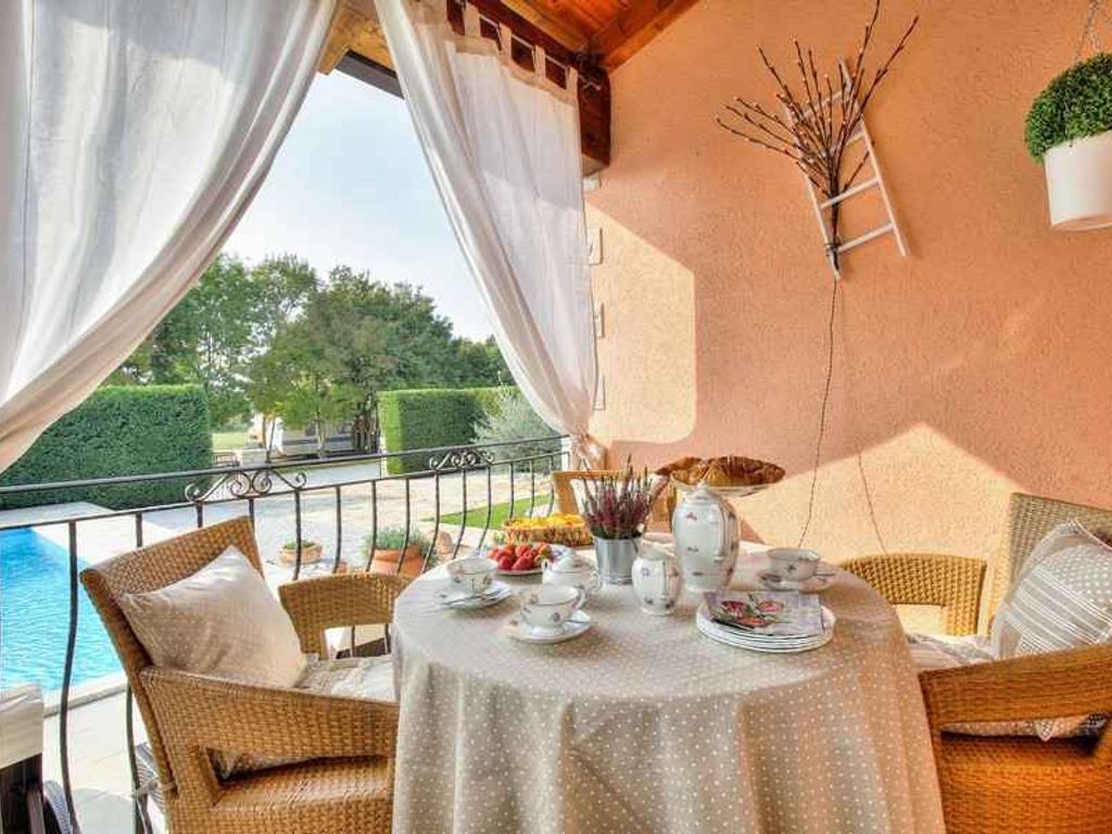 Villa mit Privatpool
