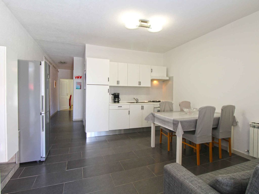 Ferienwohnung mit Klimaanlage und Terrasse