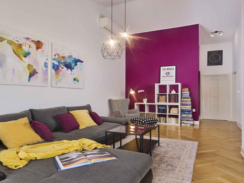 Ferienwohnung mit Klimaanlage und Balkon