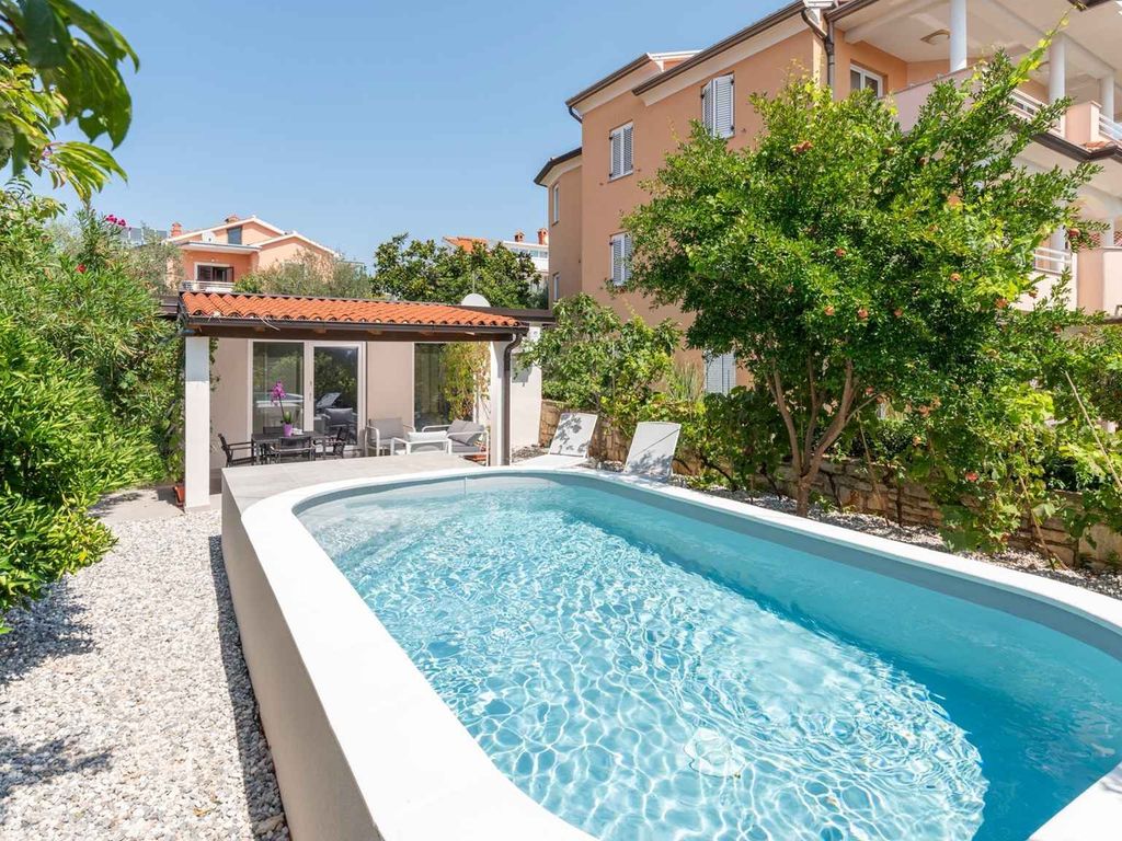 Villa mit Pool