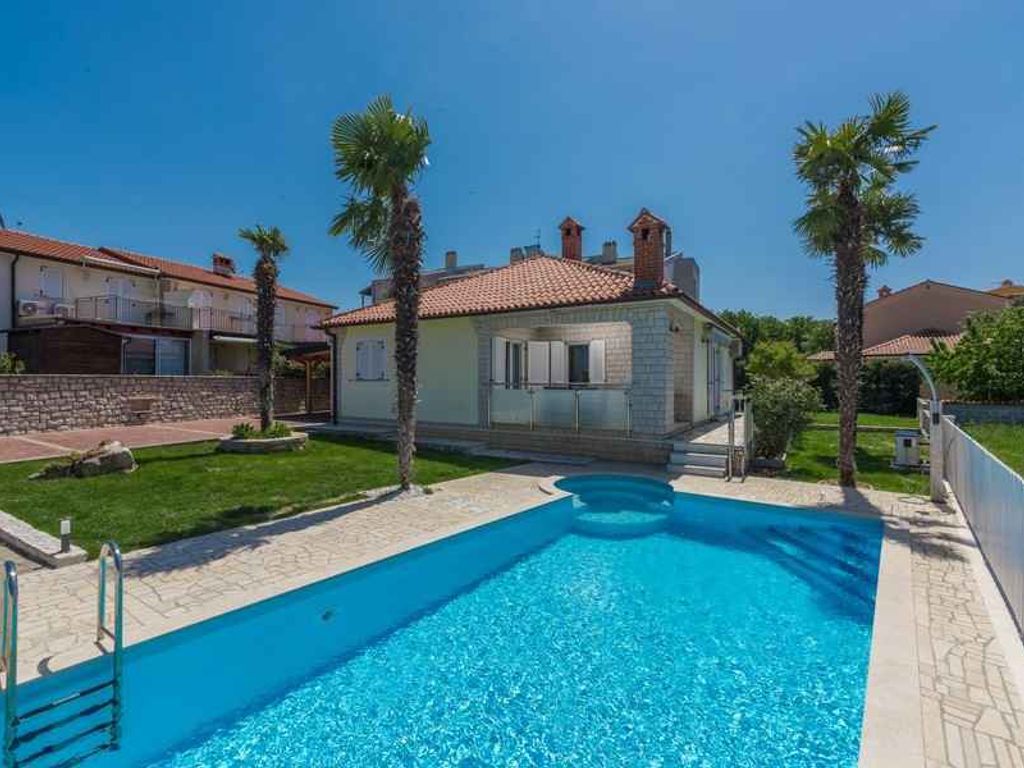 Villa Andrea mit Swimmingpool