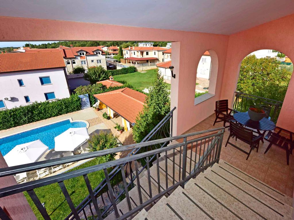 Ferienwohnung mit Außenpool