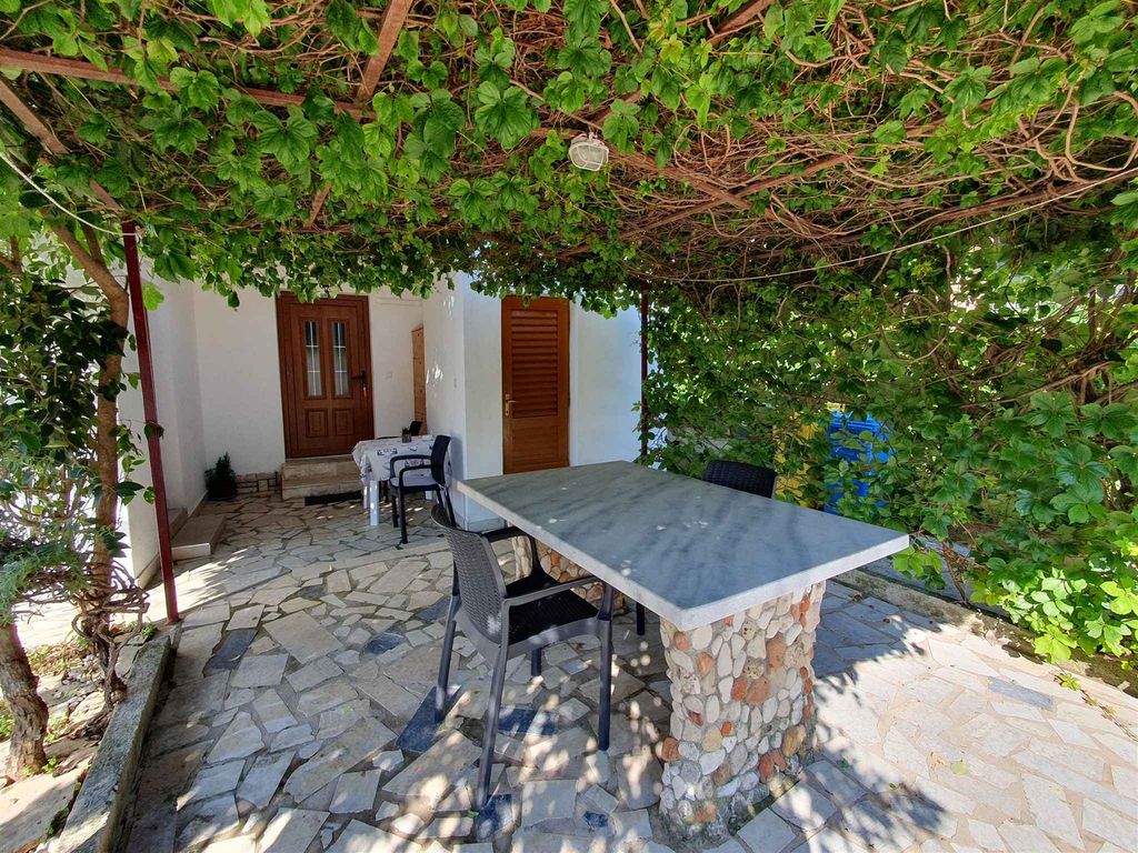 Ferienwohnung 30 m zum Strand