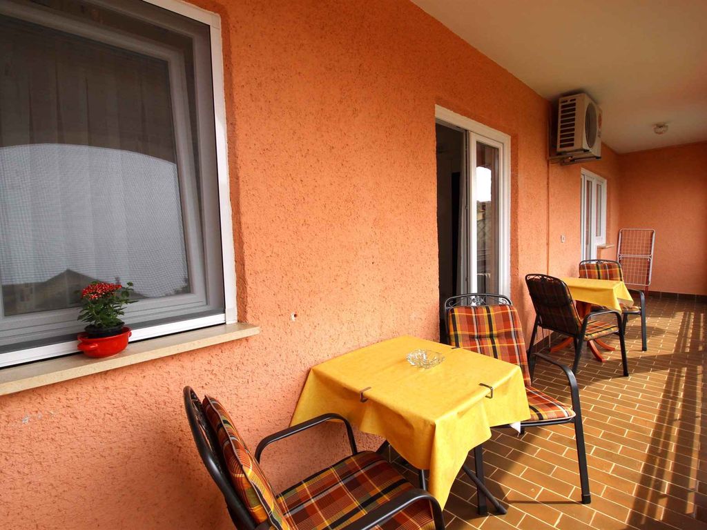 Ferienwohnung in ruhiger und grüner Lage