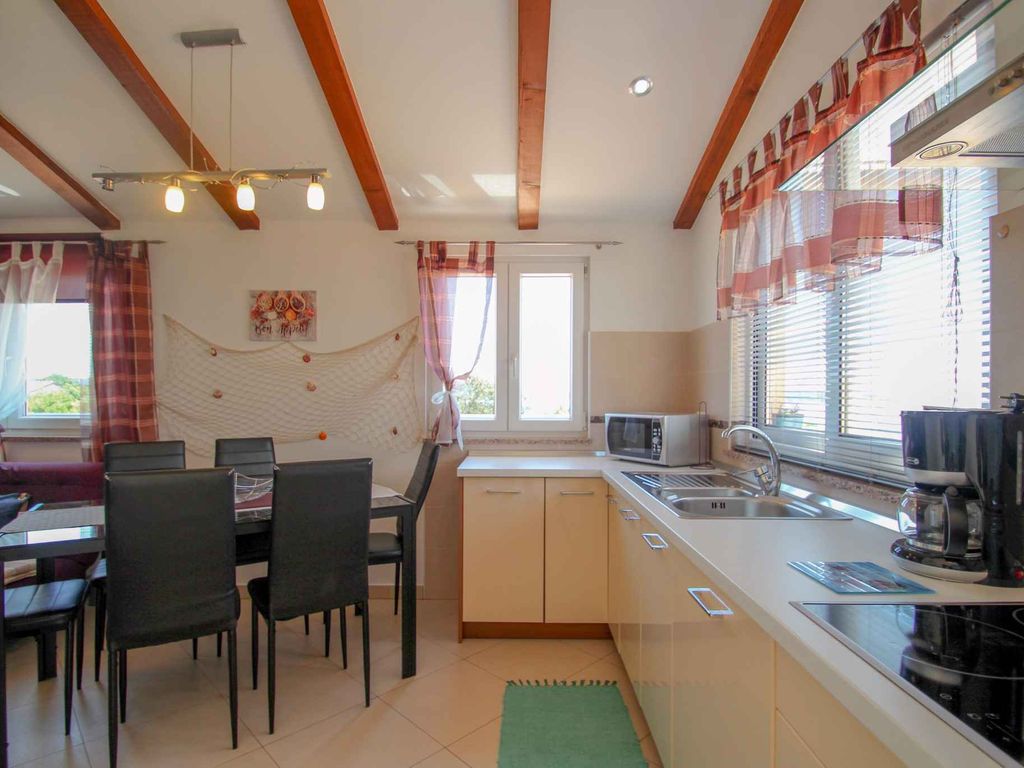 Ferienwohnung mit Terrasse und Klimaanlage