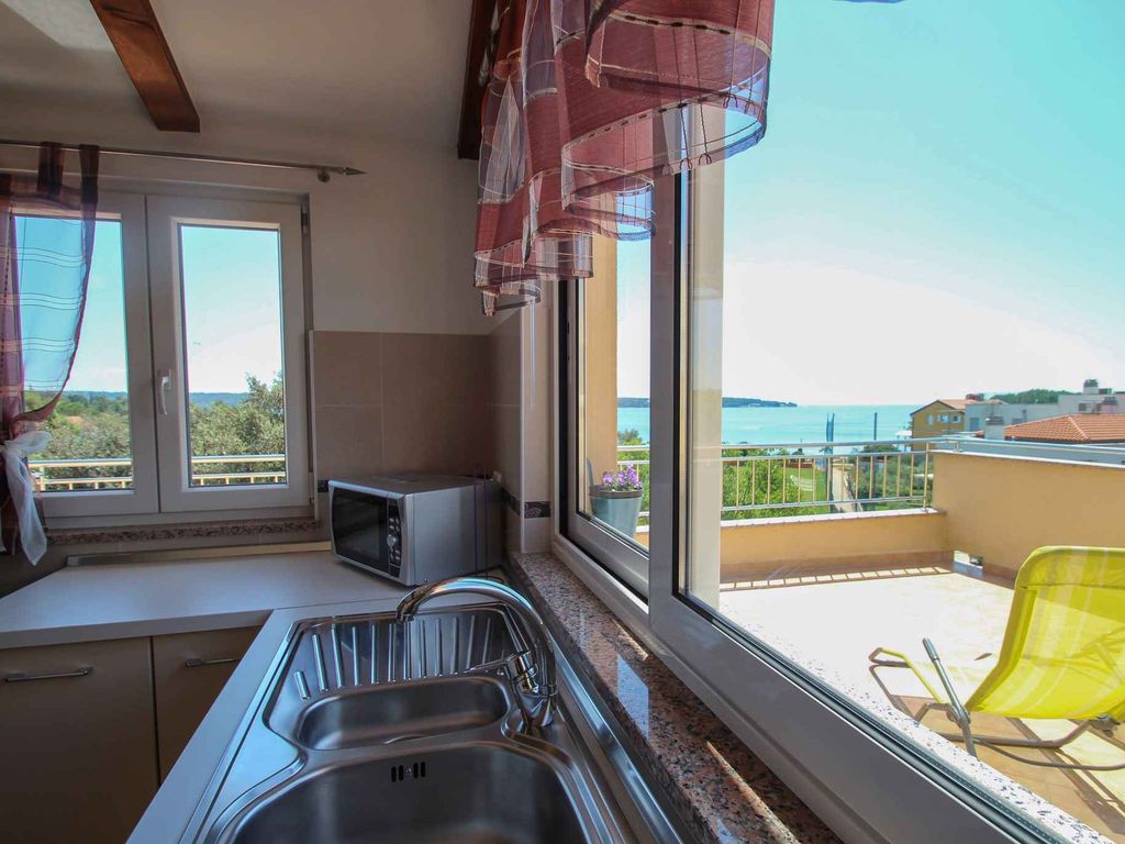 Ferienwohnung mit Terrasse und Klimaanlage