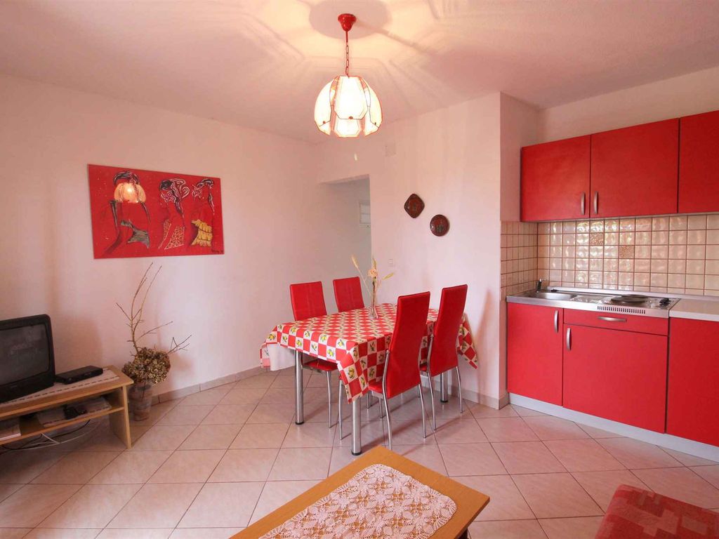 Ferienwohnung s terasom i grilom