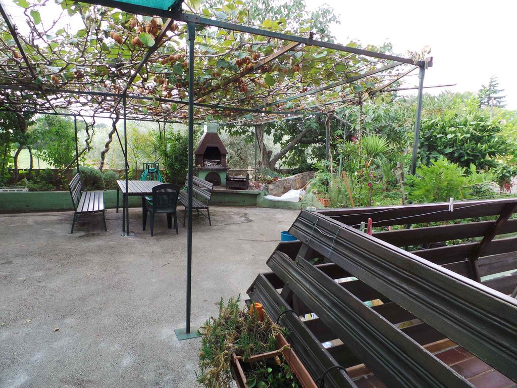 Ferienwohnung mit Balkon und Klimaanlage