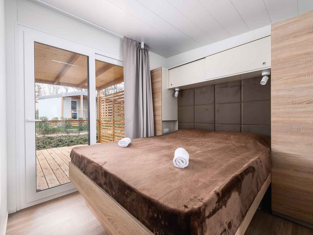 FerienHaus mit Terrasse und Klimaanlage
