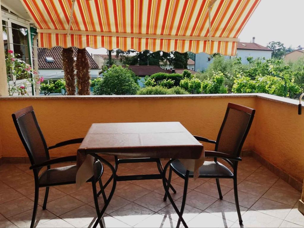 Ferienwohnung mit Klimananlage und Terrasse