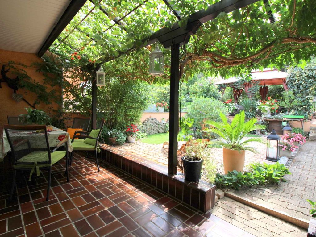 Ferienhaus mit Gartenterrasse und Klimaanlage
